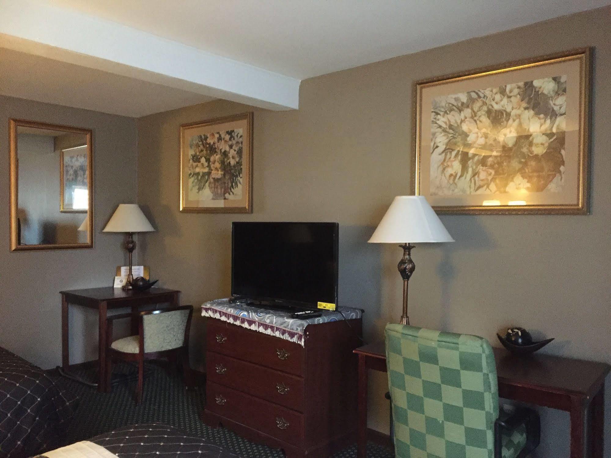 Hamilton Inn 스터브리지 외부 사진